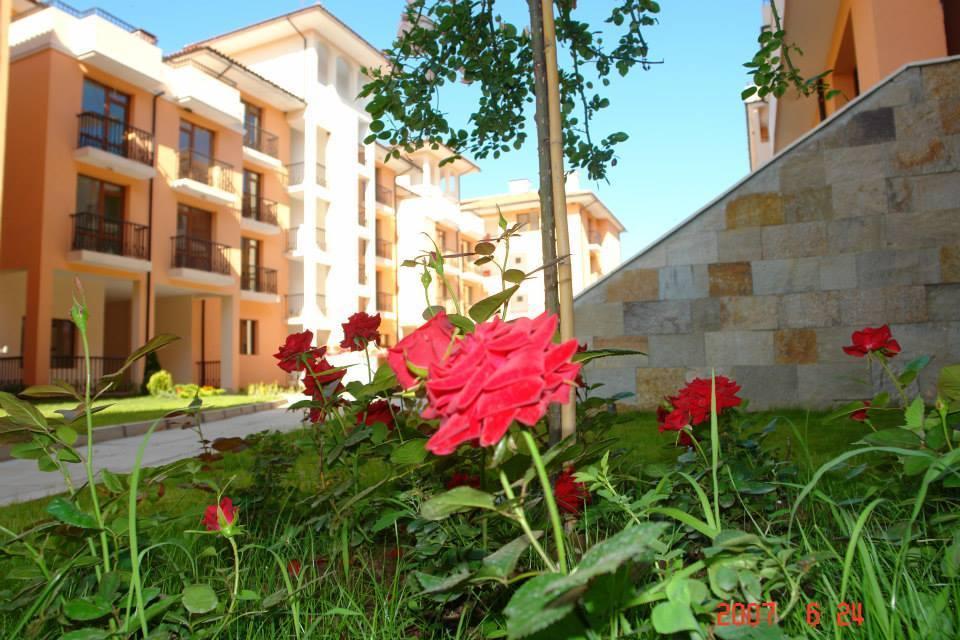 Gardenia Apartments Primorsko Exterior foto